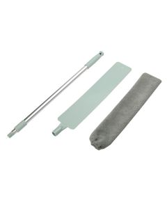 Retractable slit duster